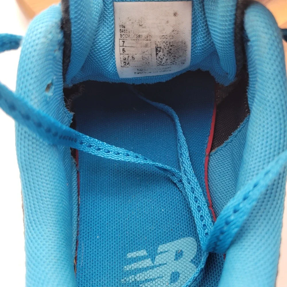 New Balance 490v3 Running Shoes‎ Womens Size 7 Athletic Blue White Sneakers